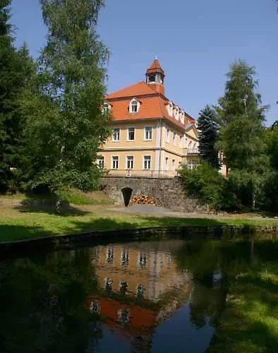 بيت ضيافة Kurhaus Berggiesshubel